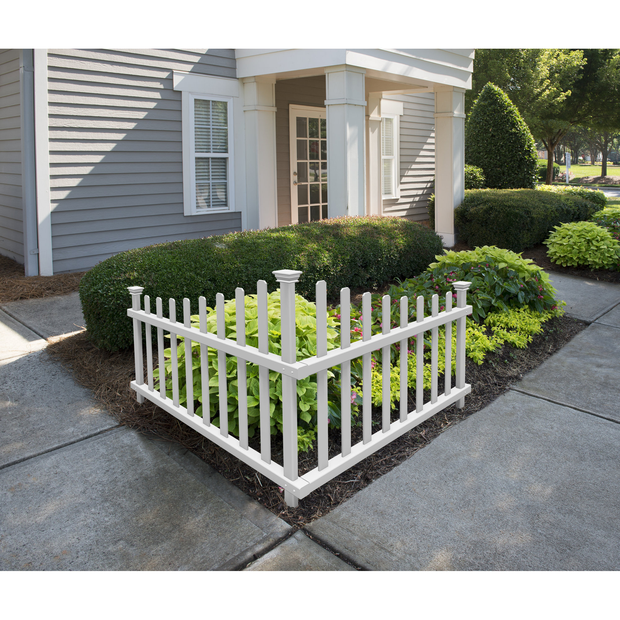 Zippity Outdoor Products Ashley Vinyl Corner Picket Accent Fence